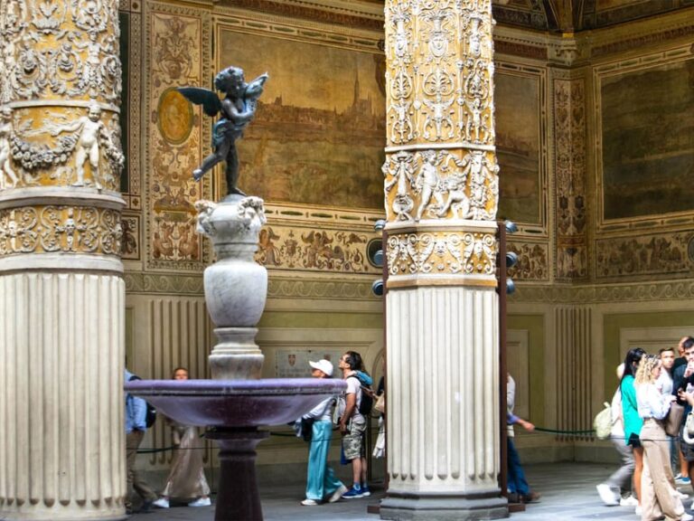 Florence: Palazzo Vecchio Private Guided Tour