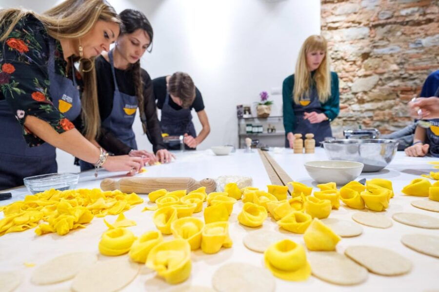 Florence: Pasta Class with 4-Course Wine-Paired Meal - Exploring the Experience in Detail