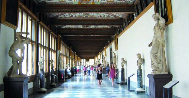 Florence: Private Uffizi Gallery Discovery Tour with Ticket