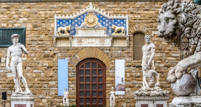 Florence: Walking Tour with Uffizi and Accademia Gallery