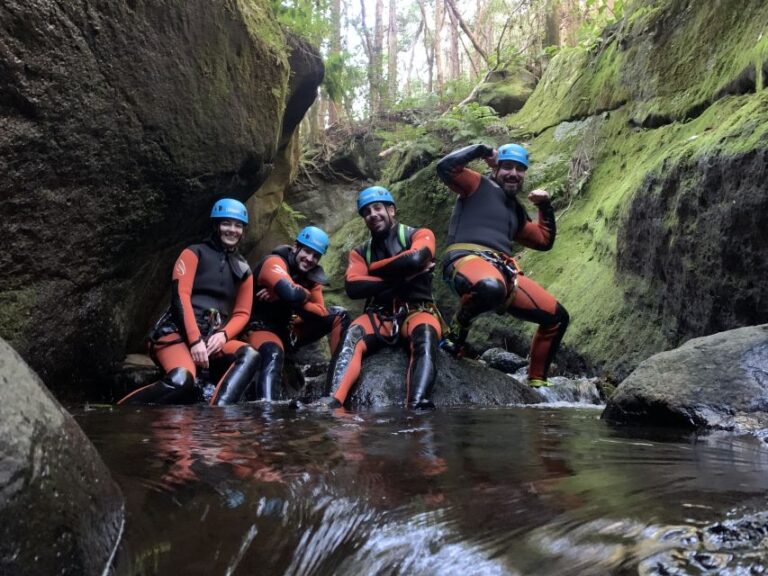 Flores: Canyoning with a Guide and Snack – Ilhéus Inferior