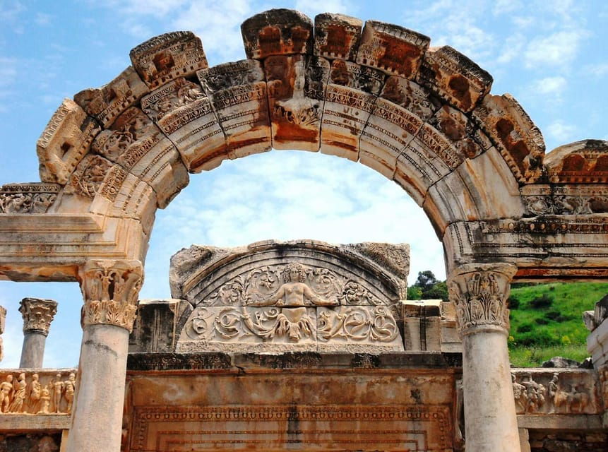 For Cruise Guests: Small Group Ephesus Tour / Skip-the-line - Who is this tour best suited for?
