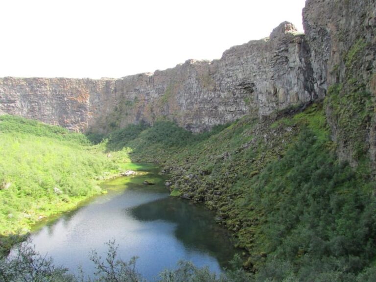 From Akureyri: Diamond Circle Tour with Waterfalls