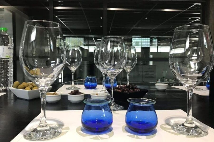 From Athens: Corinth and Olive Oil Tasting Private Tour - Detailed Breakdown of the Itinerary
