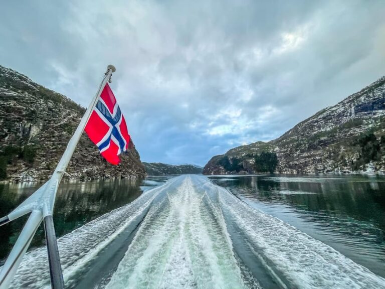 From Bergen: The Original Fjord Cruise to Mostraumen