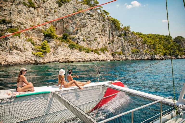 From Bra Island: Catamaran Tour with Food & Drinks