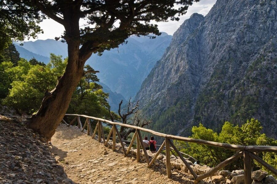 From Chania: Samaria Gorge with Professional Hiking Guide - An In-Depth Look at the Tour Experience