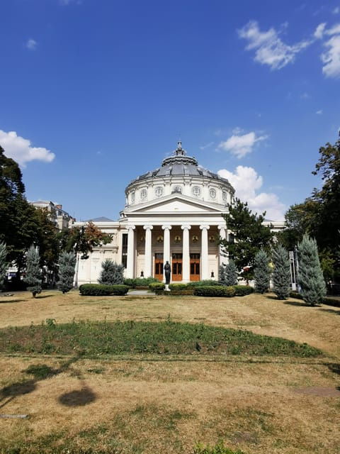 From Craiova: Bucharest Day Tour