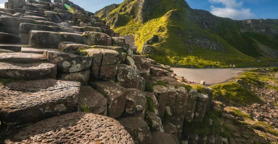 From Dublin: Belfast and Giant's Causeway: 2-Day Guided Tour - Experience Overview: What You Can Expect