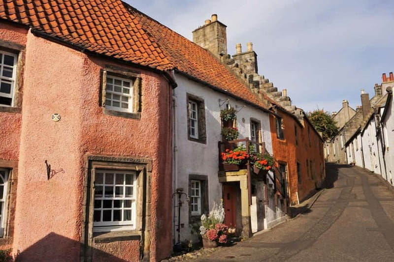 From Glasgow: Outlander Castles and The Scottish Countryside - What Sets This Tour Apart