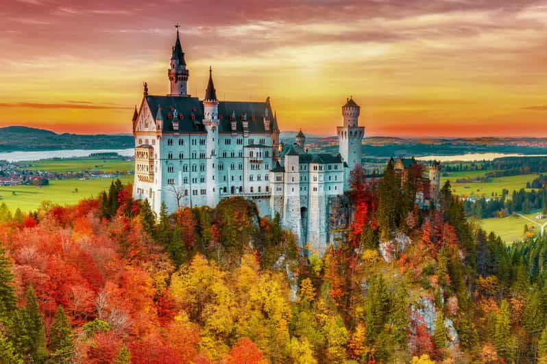 From Hohenschwangau: Tour to Neuschwanstein Castle - An In-Depth Look at the Tour Experience
