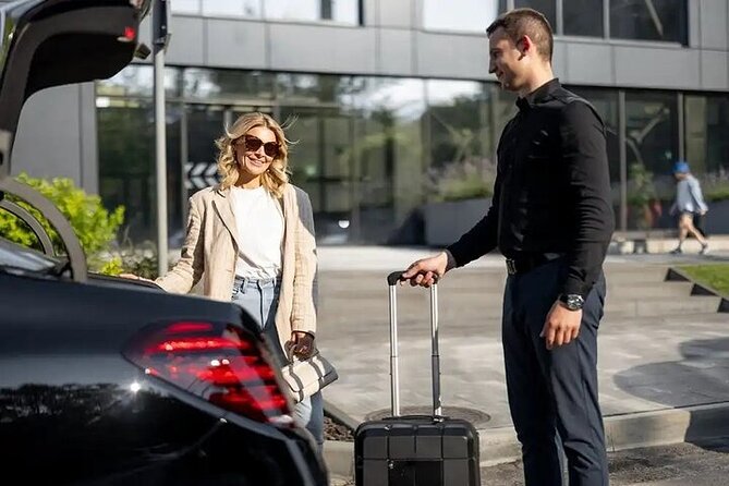 From Hotel to Istanbul Airport Private Transfer