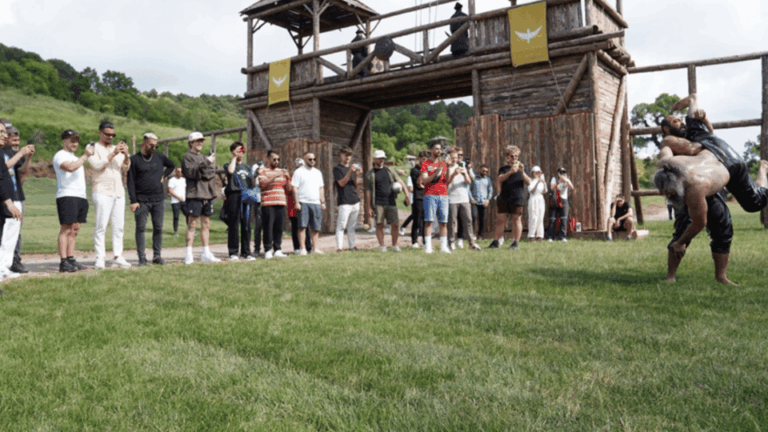 From Istanbul: Bozdag Film Plateau Day Trip with Lunch