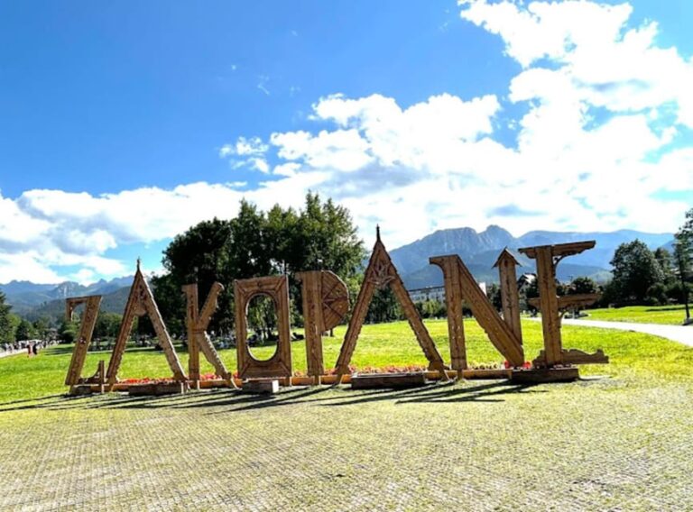 From Krakow: Day Trip to Zakopane and Thermal Baths