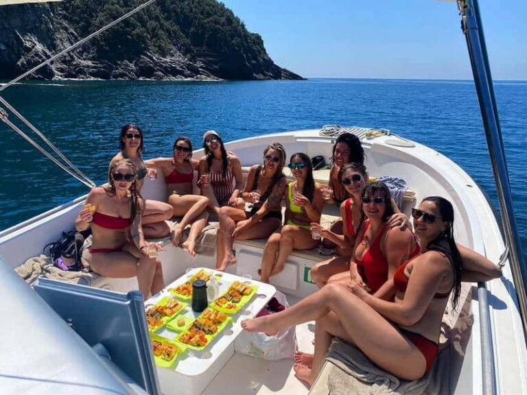 From Levanto: Guided Cinque Terre Boat Cruise