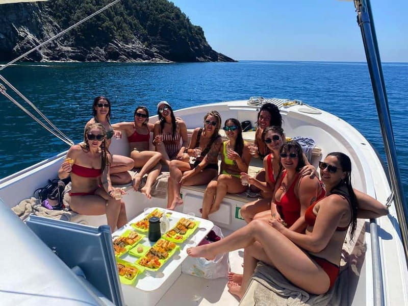 From Levanto: Guided Cinque Terre Boat Cruise - Discovering the Cinque Terre from the Water