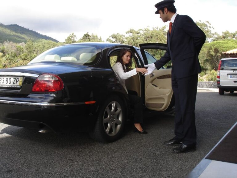 From Lisbon: Full-Day Sintra Tour by Luxury Car or Minivan