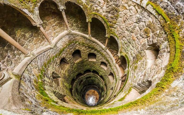 From Lisbon: Sintra, Pena Palace and Regaleira Day Trip