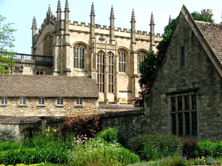 From London: Oxford by Rail & Harry Potter Insights Tour