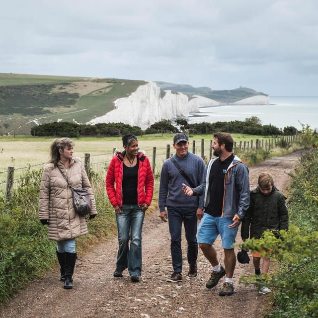 From London: Seven Sisters and Brighton Full-Day Tour