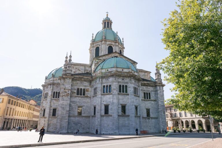 From Milan: Como & Bellagio Day Tour & Scenic Lake Cruise