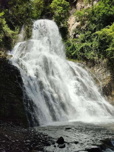 From Moltrasio: Lake Como Scenic Bike Tour with Lunch Option