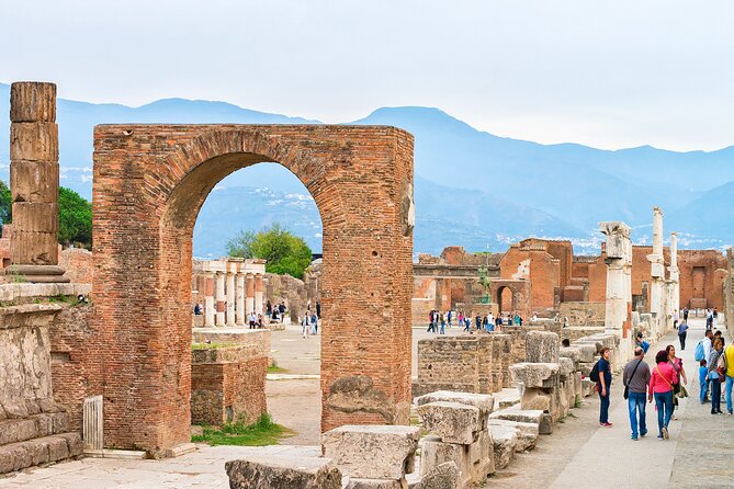 From Naples: Pompei and Sorrento with lunch