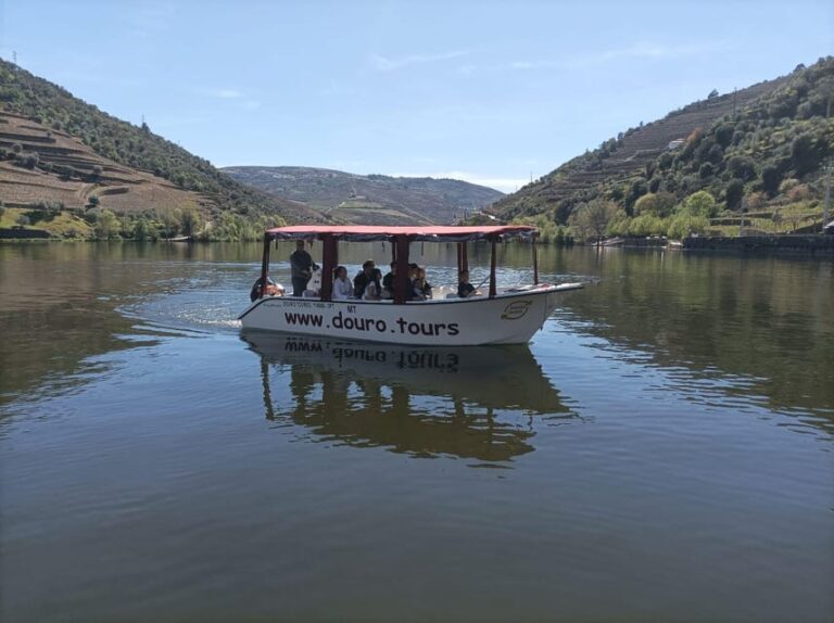 From Pinhão: Douro Valley Tour w/ Wine Tasting and Boat Trip