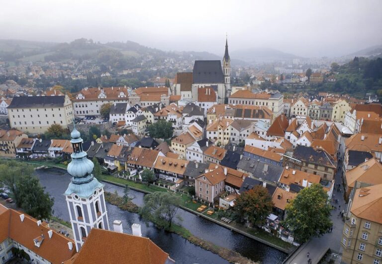 From Prague: eský Krumlov and eské Budjovice Day Trip