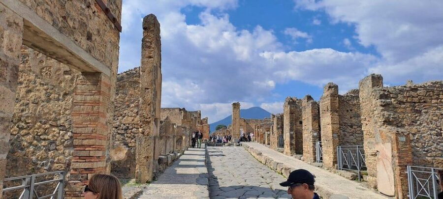 From Rome: Pompeii, Amalfi Coast & Positano Day Tour - An Early Start with a Well-Organized Itinerary