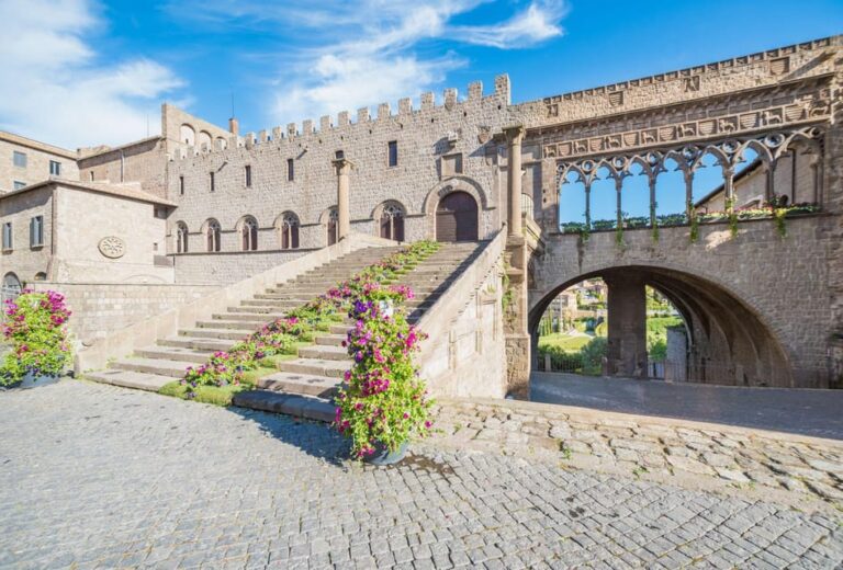 From Rome: Viterbo and Caprarola Day Tour