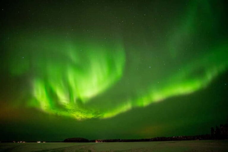 From Rovaniemi: Short Aurora Borealis Photography Expedition