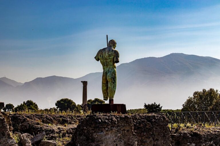 From Sorrento: Pompeii and Positano Private Day Tour