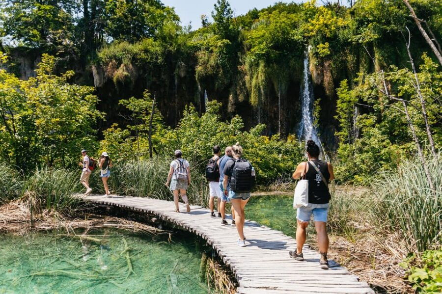From Split: Plitvice Lakes Guided Tour with Entry Tickets - Good To Know