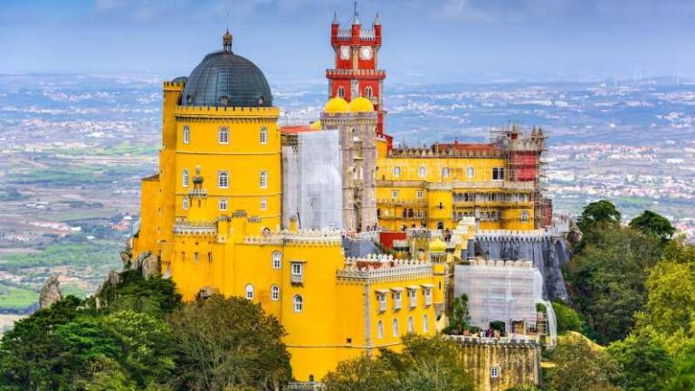 From/To Lisbon: Sintra Hop-on Hop-off Tickets + Audio Guide