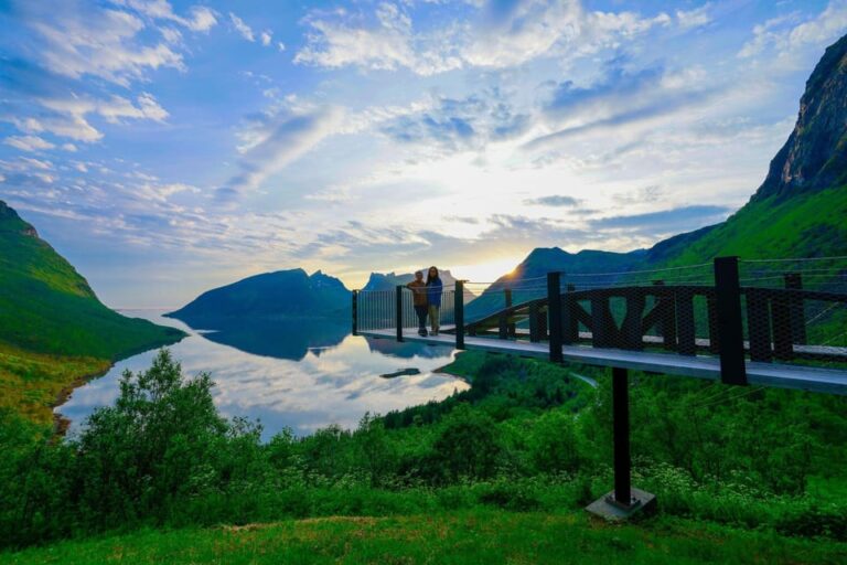 From Tromsø:ChineseSenja Day Trip