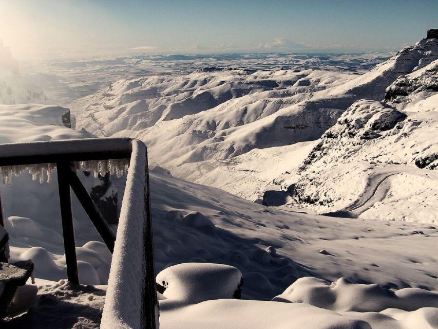 From Underberg: 4x4 Sani Pass Day Trip - A Detailed Look at the Sani Pass Day Trip