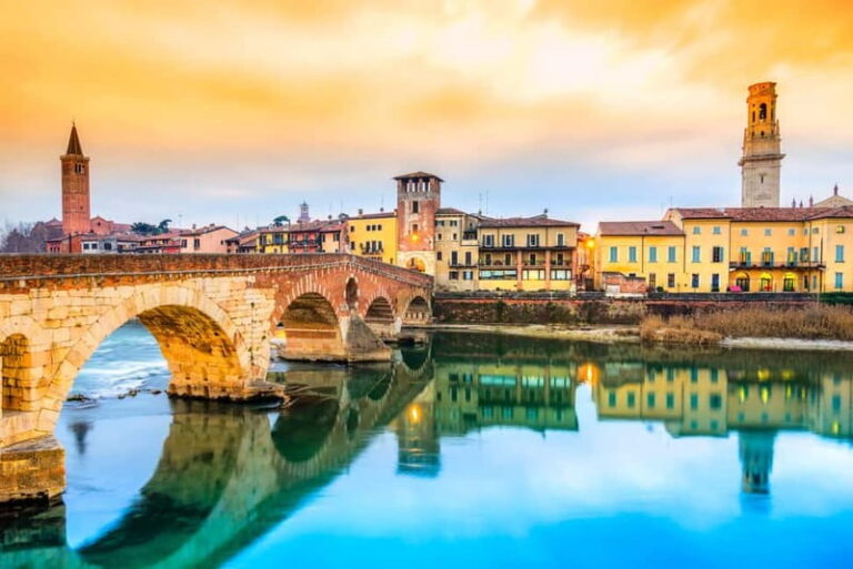 From Venice: Verona, Lake Garda, Sirmione with Spritz