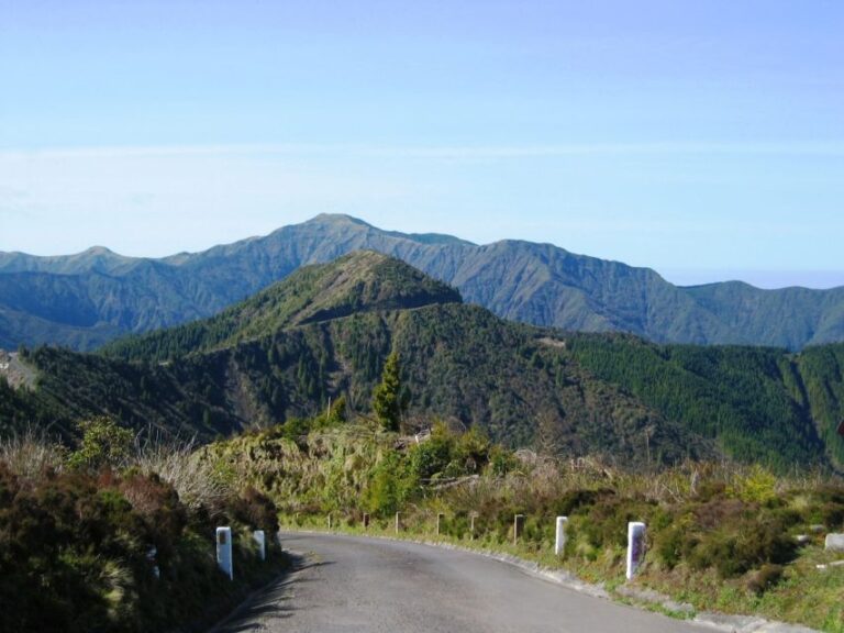 Full-Day 4×4 Nordeste Azores Tour from Ponta Delgada