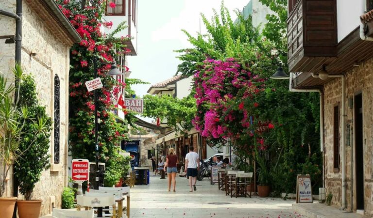 Full-Day Antalya City Tour & Düden Waterfall from Side