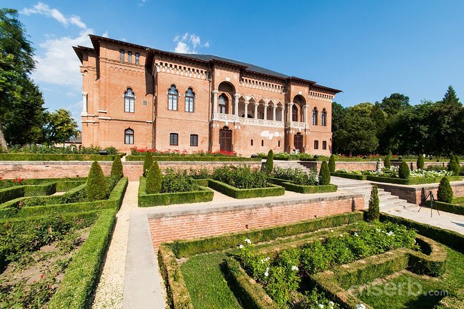 Full-Day Private Tour of Bucharest and Mogosoaia Palace