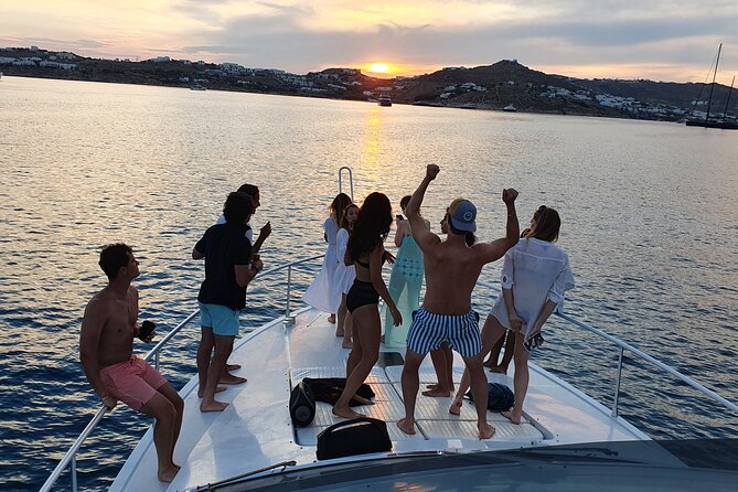 Full Day Private Yacht Cruise in Mykonos on a Ferretti Altura 52s - Good To Know