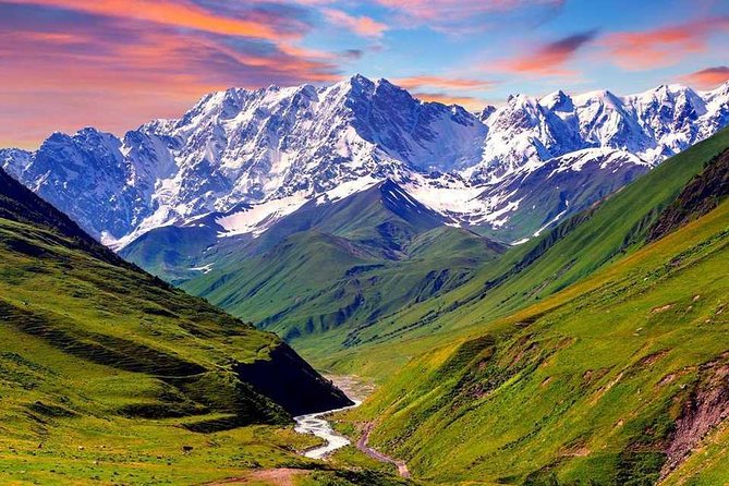 Full Day Tour in Kazbegi Ananuri Gudauri Gergeti