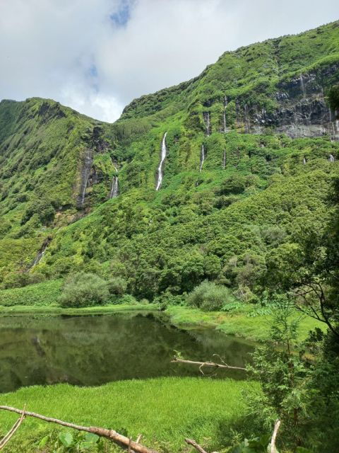 Full Tour – Discover Flores – the Island of Your Dreams