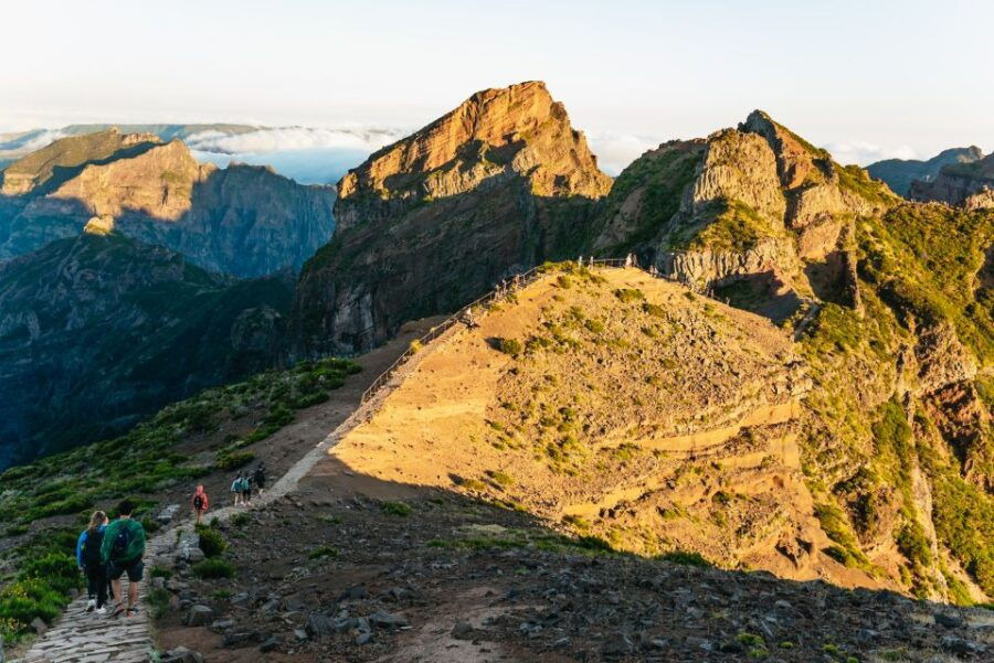 Funchal: Pico do Arieiro Sunrise Transfer Self-guided Hike - The Itinerary in Detail