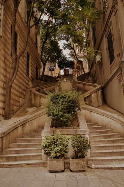Galata Tour: Old Jewish and Christian District