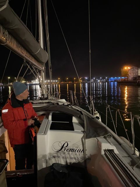 Gdansk: Scenic Evening Yacht Cruise with Welcome Drink - A Closer Look at the Experience