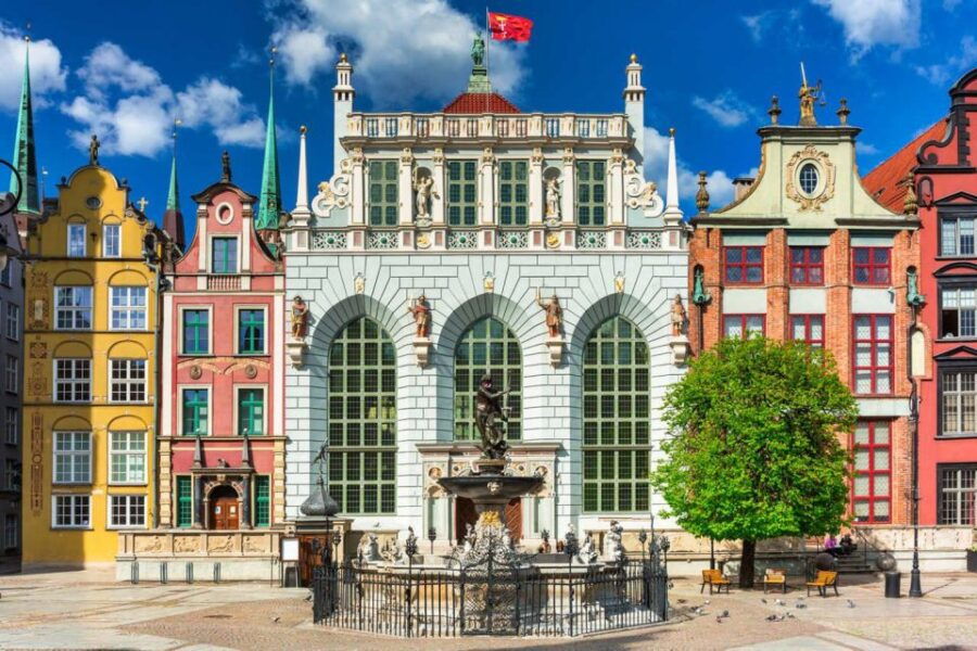 Gdansk: Small Group Walking Tour - Good To Know