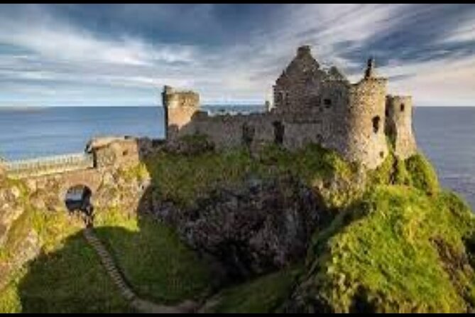 Giants Causeway Tour From Belfast including Game of thrones sites