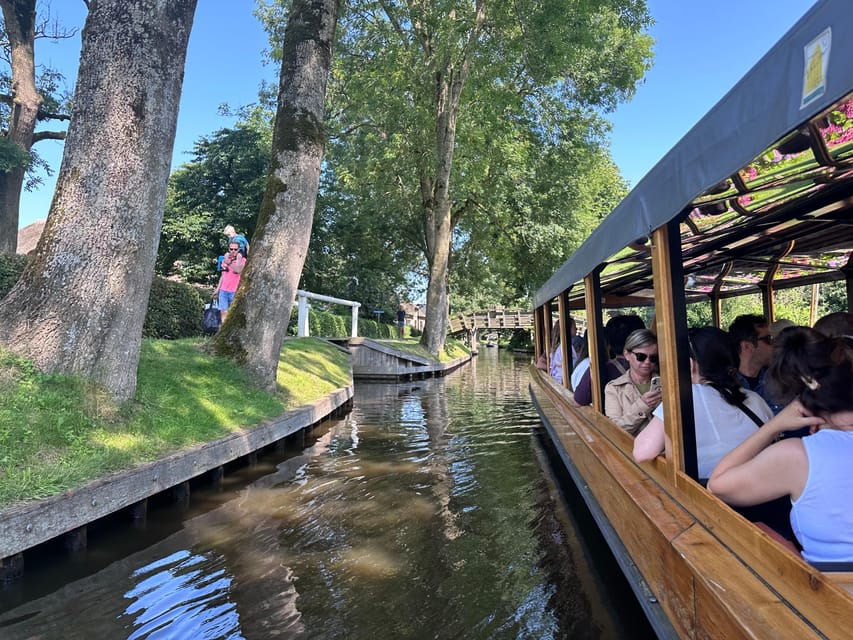 Giethoorn: Round trip from Amsterdam optional guided cruise - Analyzing the Experience: What You Can Expect